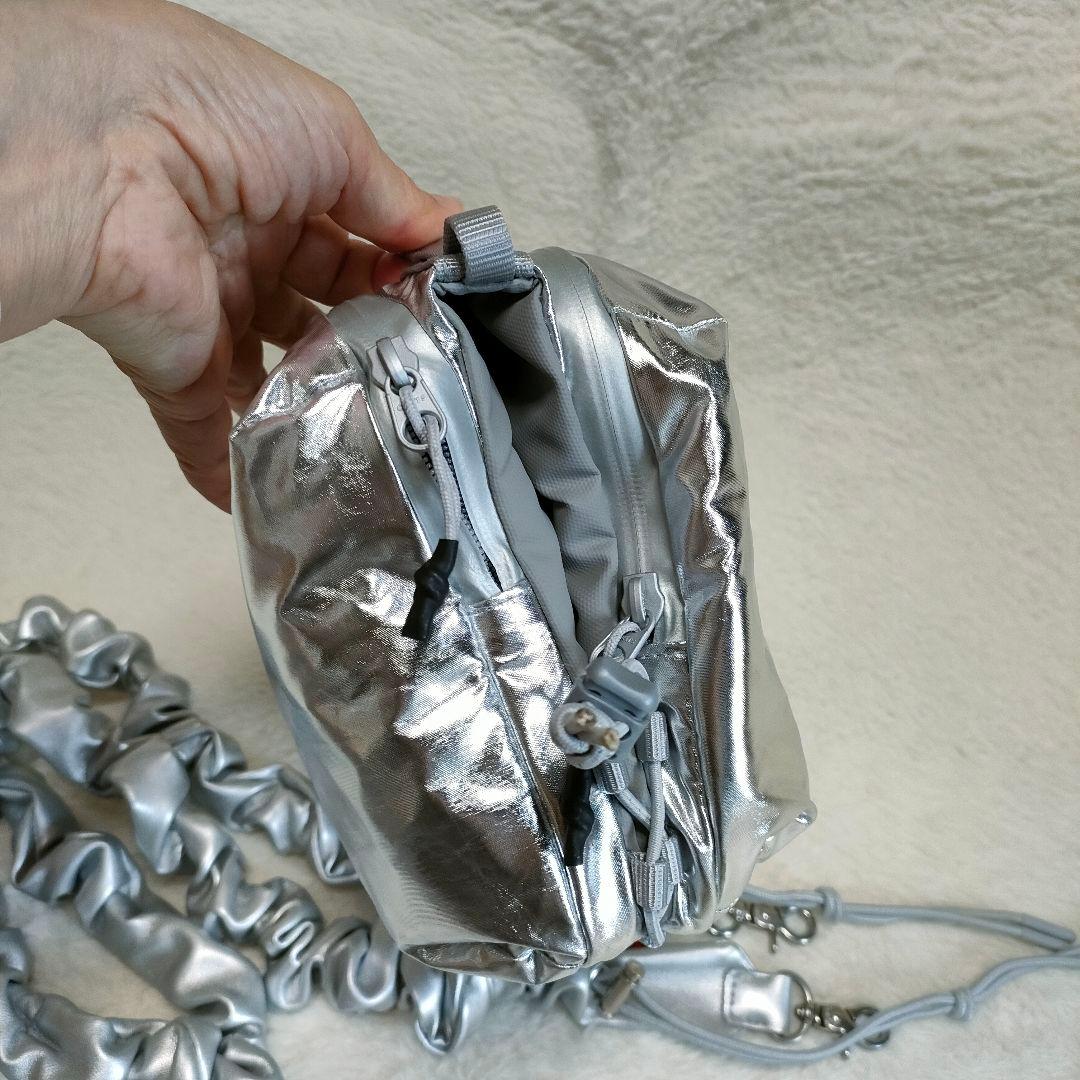 【✨新品✨】topology◎ボトルサコッシュラージ バンジーストラップ セット