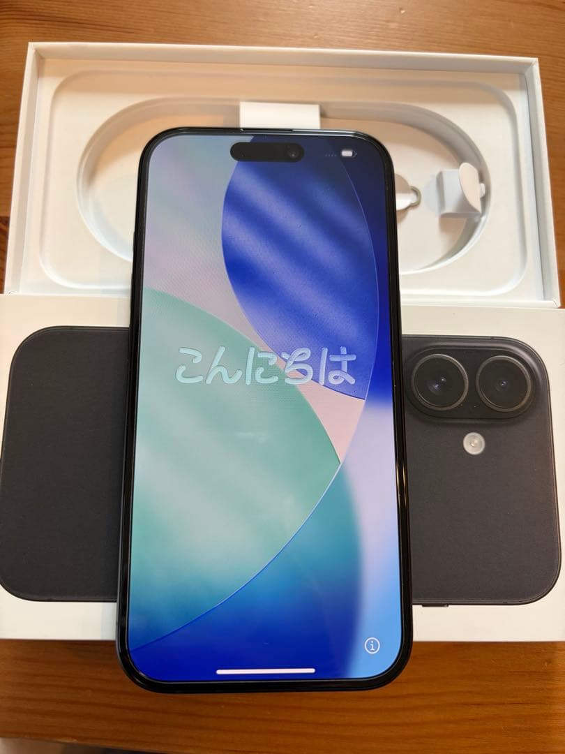 Apple iPhone 16 ブラック 本体