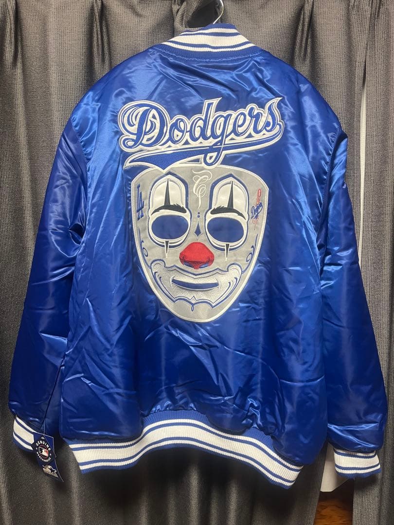 新品未使用　ミスターカートゥーン　ドジャース　スタジャンXL