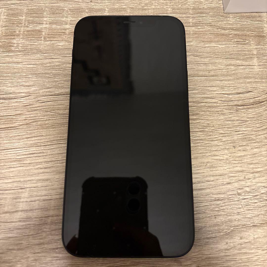 Apple iPhone 12 ブラック 本体　256GB