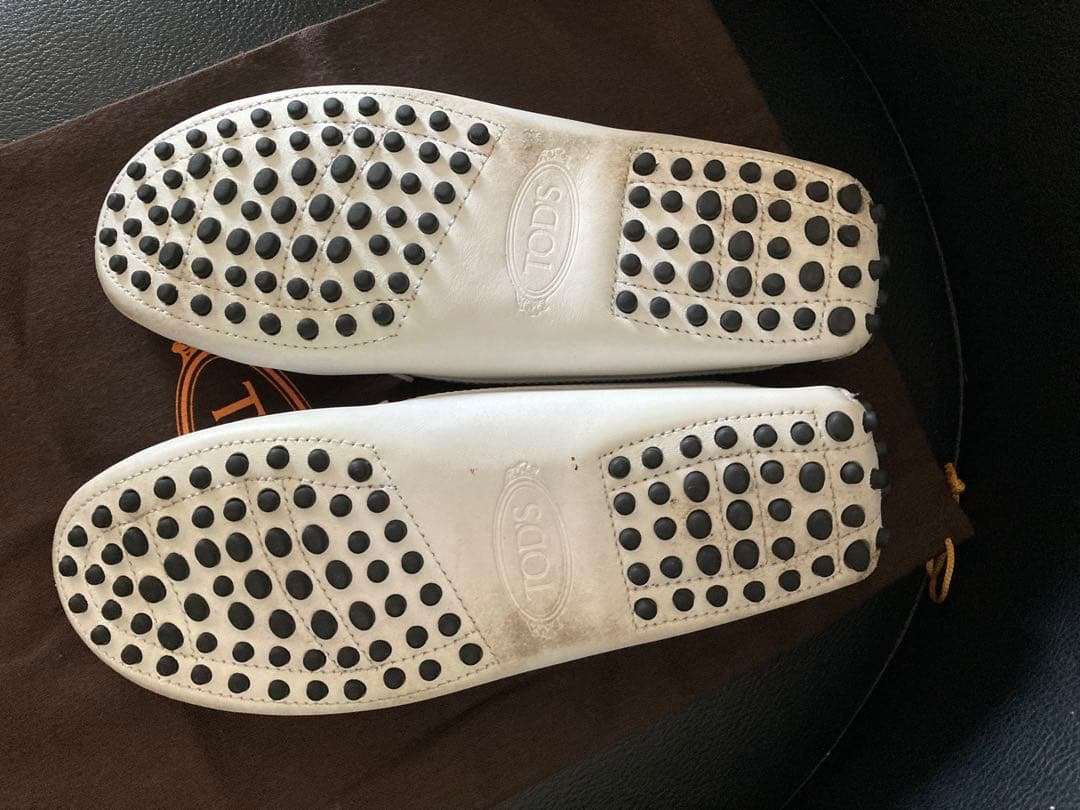 TOD'S トッズ ドライビングシューズモカシン スリッポン 22.5 美品