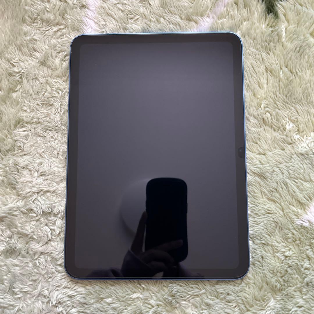 あ*様 Apple iPad (A16) 128GB ブルー