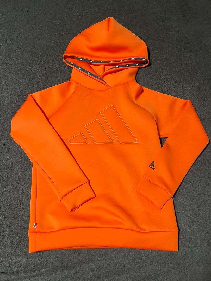 adidas オレンジ色 フード付きセットアップ