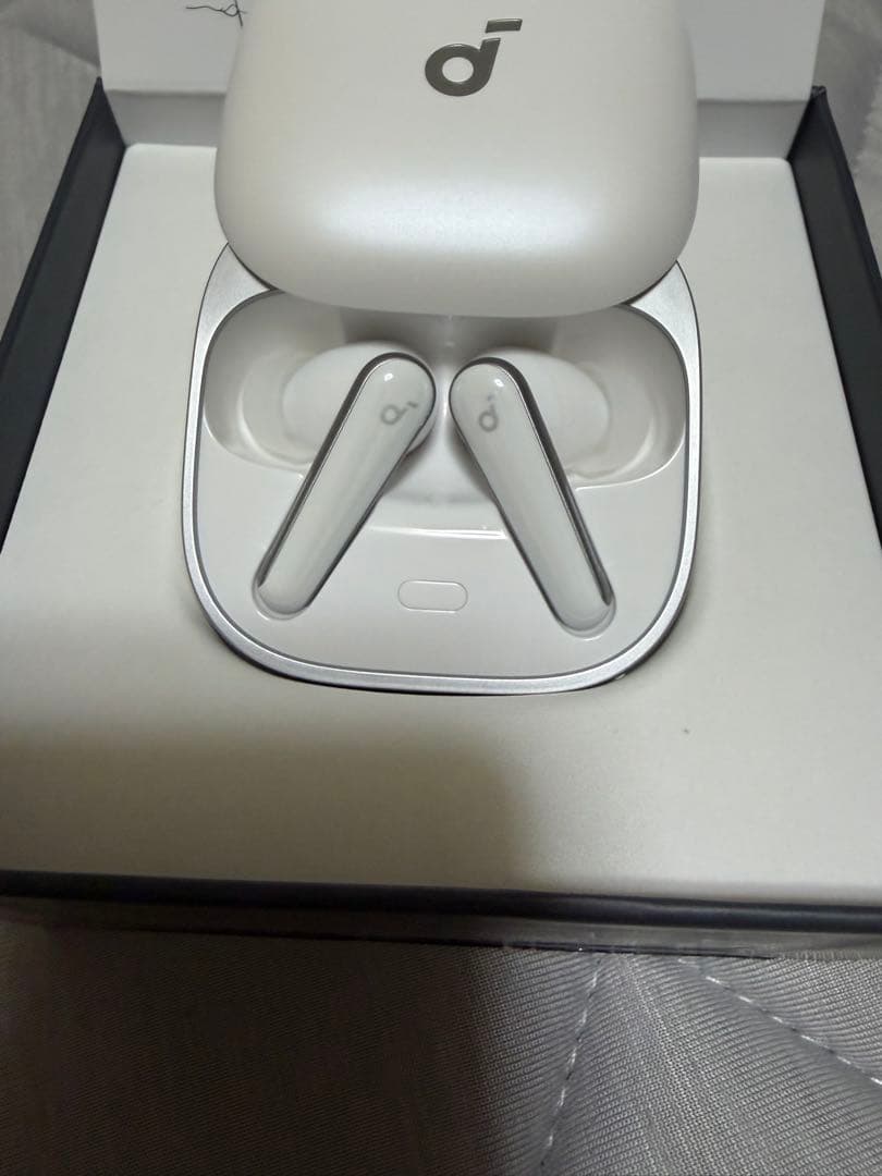 Anker Soundcore Liberty 5 付属品完品 使用時間数時間