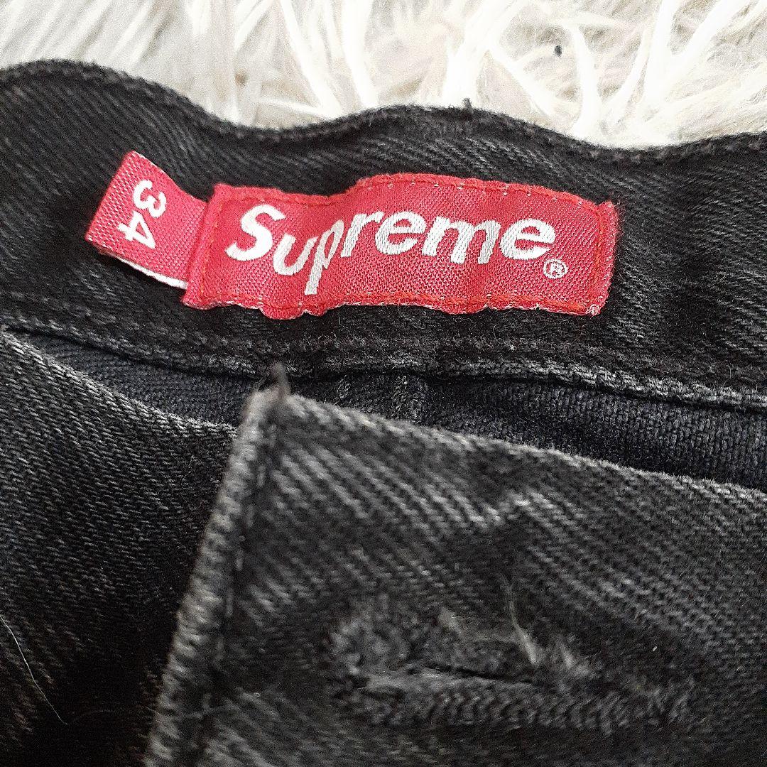 ３４　SUPREME デニム　ズボン　ジーンズ