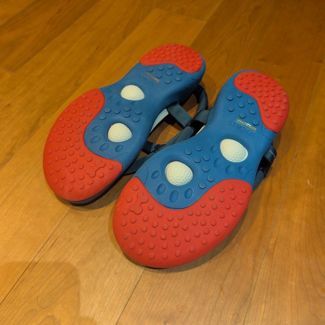 レアな万博公式グッズ！ EXPO2025 ミャクミャクサンダル スゴィヌエナジー