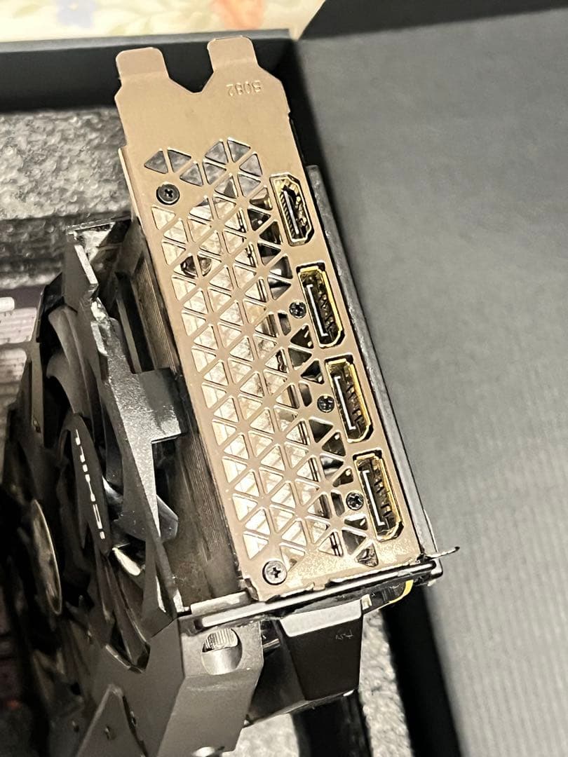 INNO3D RTX 3080Ti ICHILL X4 GDDR6X ヒロ