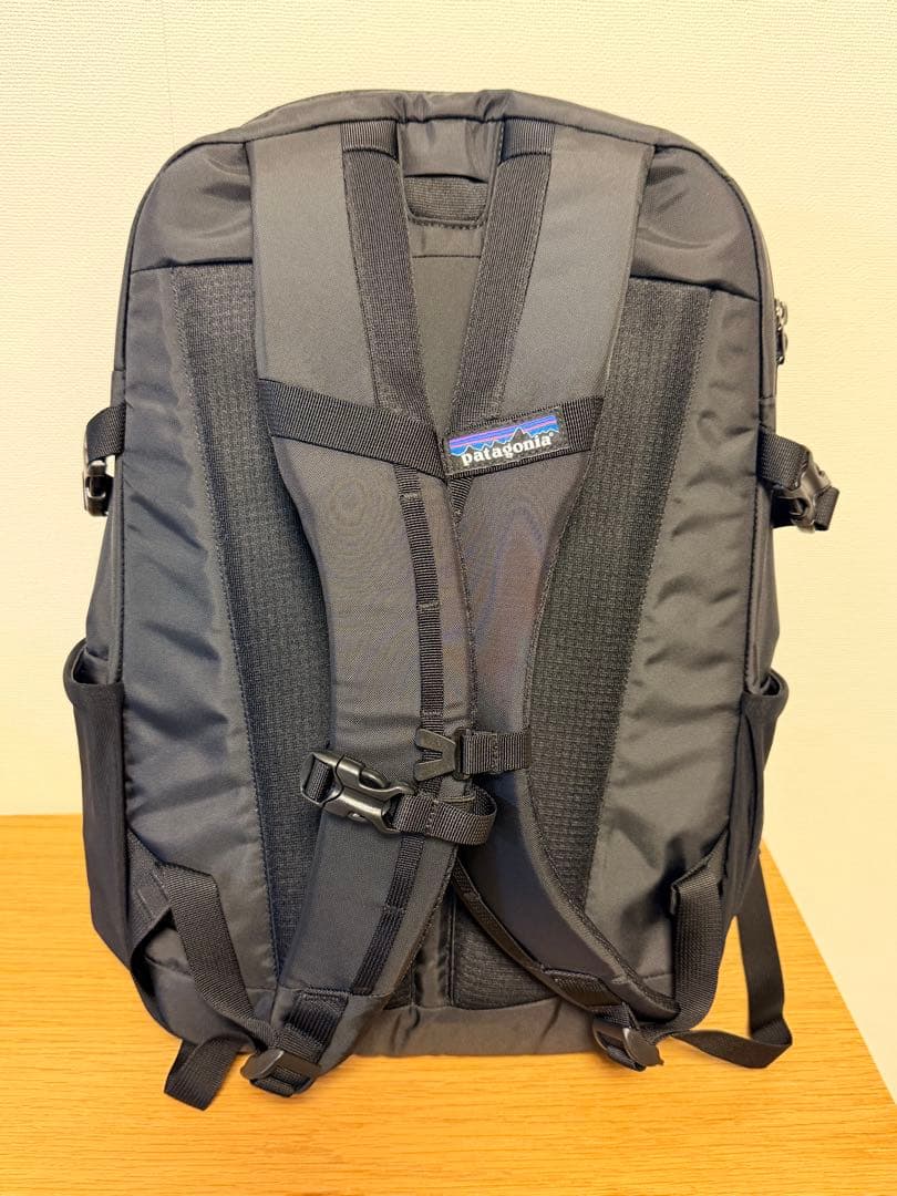 新品未使用　パタゴニア レフュジオ・デイパック 26L 新品　レフジオ　パック