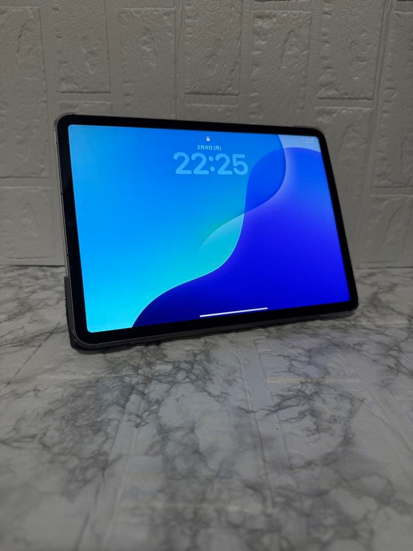 IPadpro（11インチ)第3世代　Cellular +WiFi