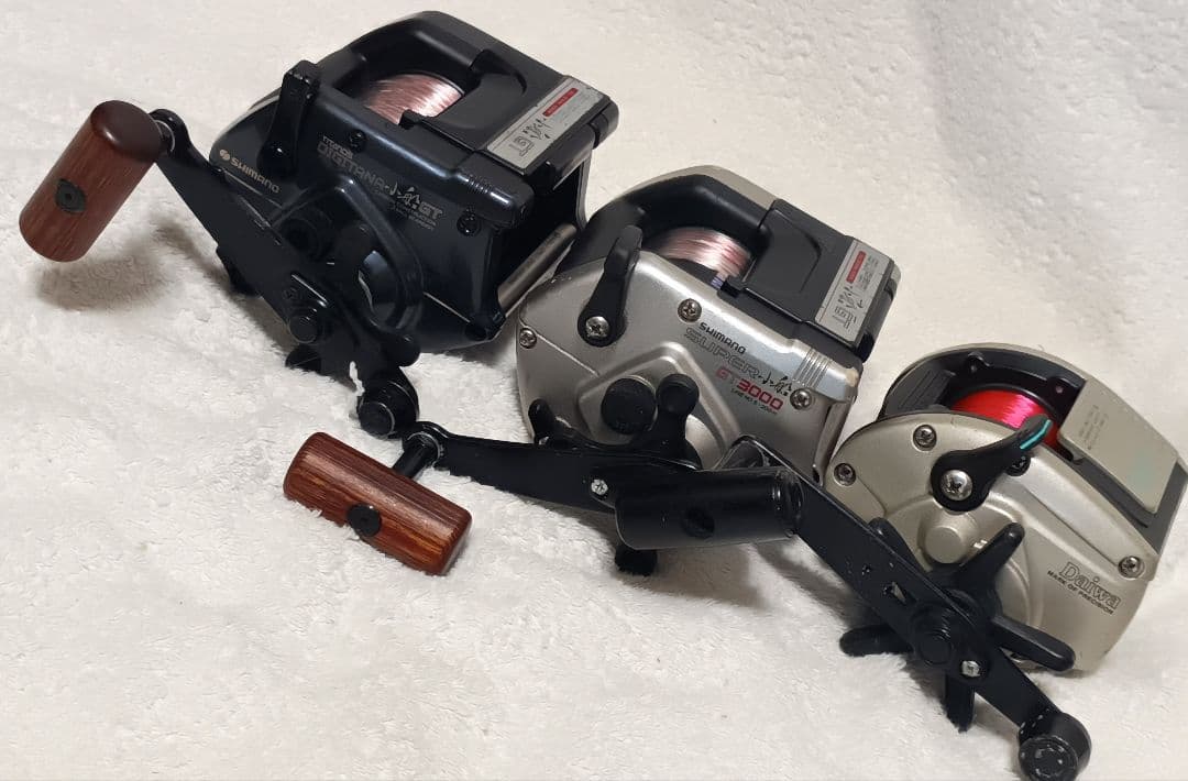 シマノ小船GT3000×2台ダイワダイナミックGS-35船両軸リールまとめて3台