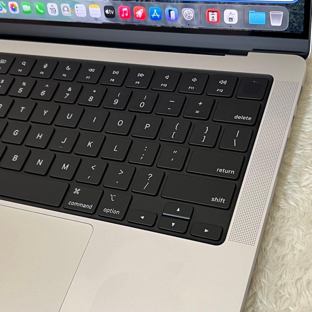 MacBook Pro M1 Max 32GB/512GB 2021 USキー