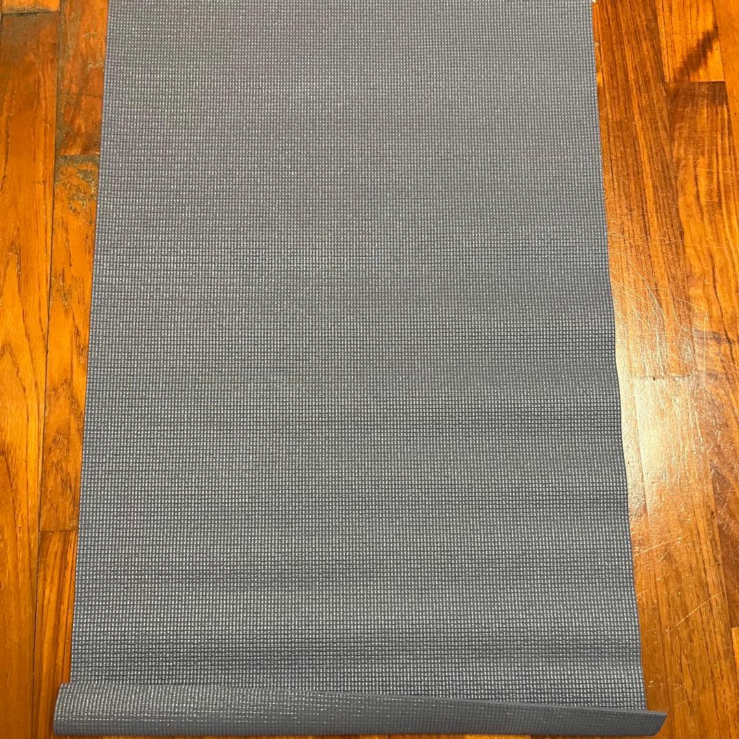 未使用　LAVA ヨガマット　ヨガラグ　ラバ