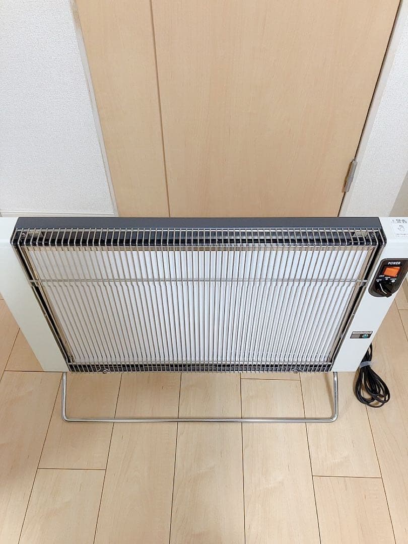 ニューセラミックヒーター　サンラメラ　1200W オリエンタル　パネルヒーター