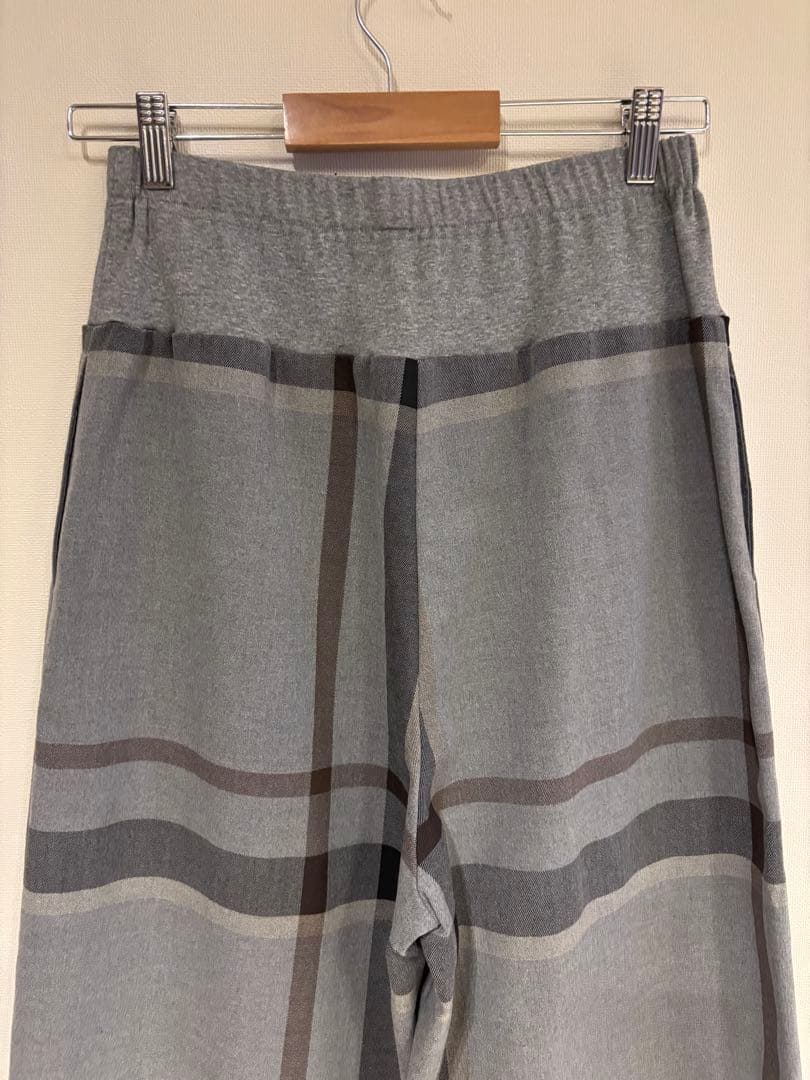 ビアズリー チェックウエストリブパンツ　グレー　2