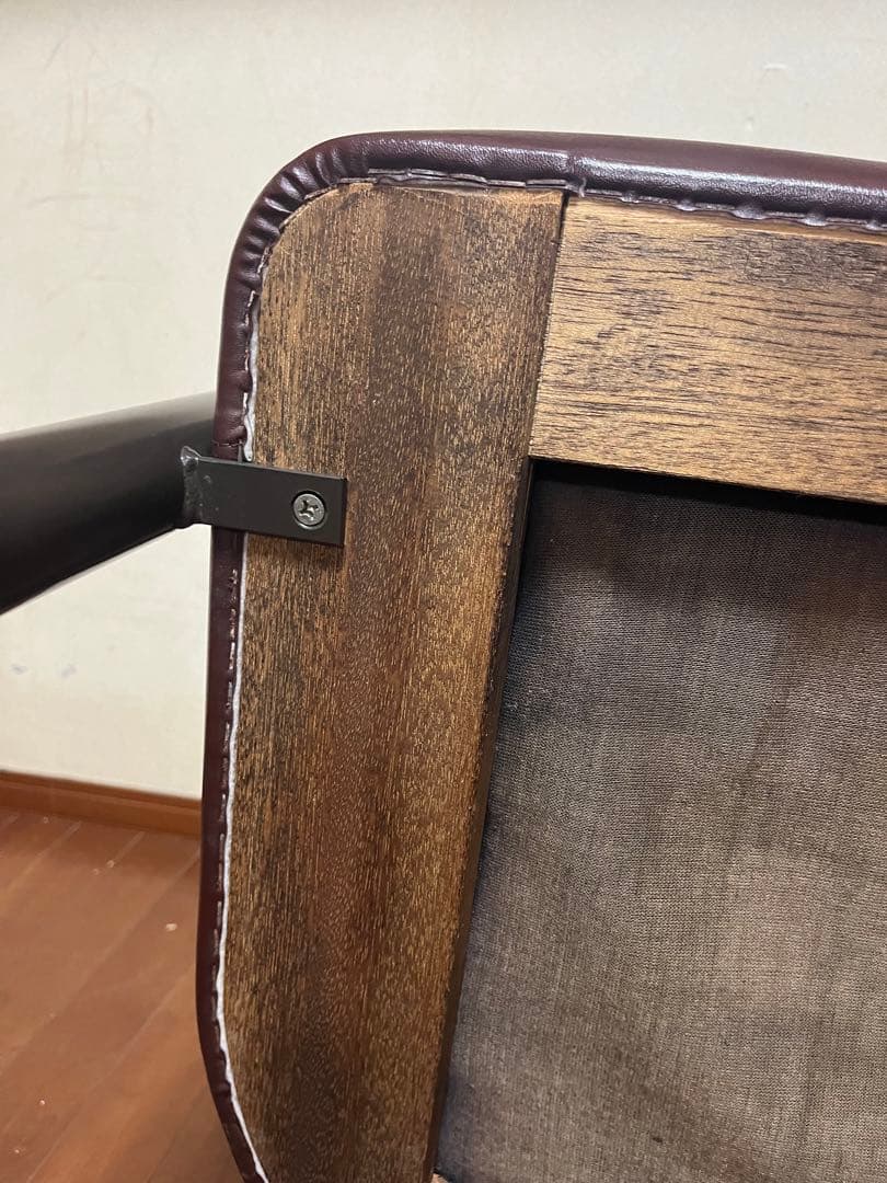 【すし　MOBILIA】　モビリア　革シングルソファ　日本創業①