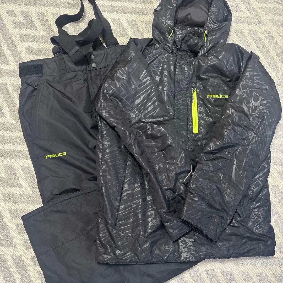 美品FABLICE スキーウェアＬ