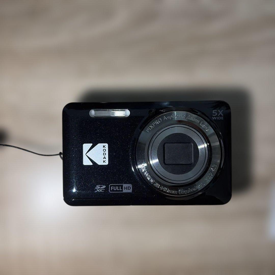 Kodak FZ55 コダック　デジタルカメラ　シリコンカバー付き