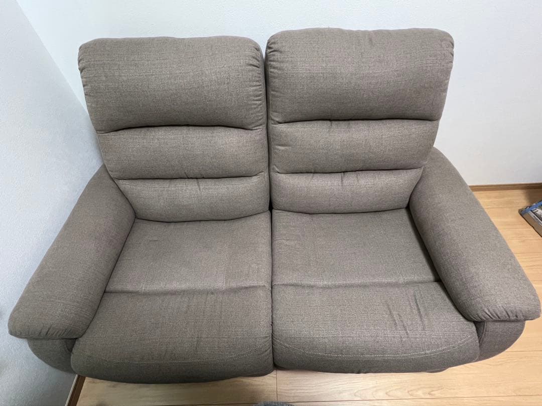 ニトリ 電動リクライニングソファ ビリーバー 2人掛け