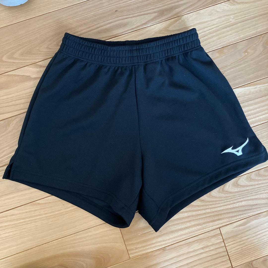 【最終値下げ】シューズ24.5・ショーツ・膝あて×2、MIKASA練習球