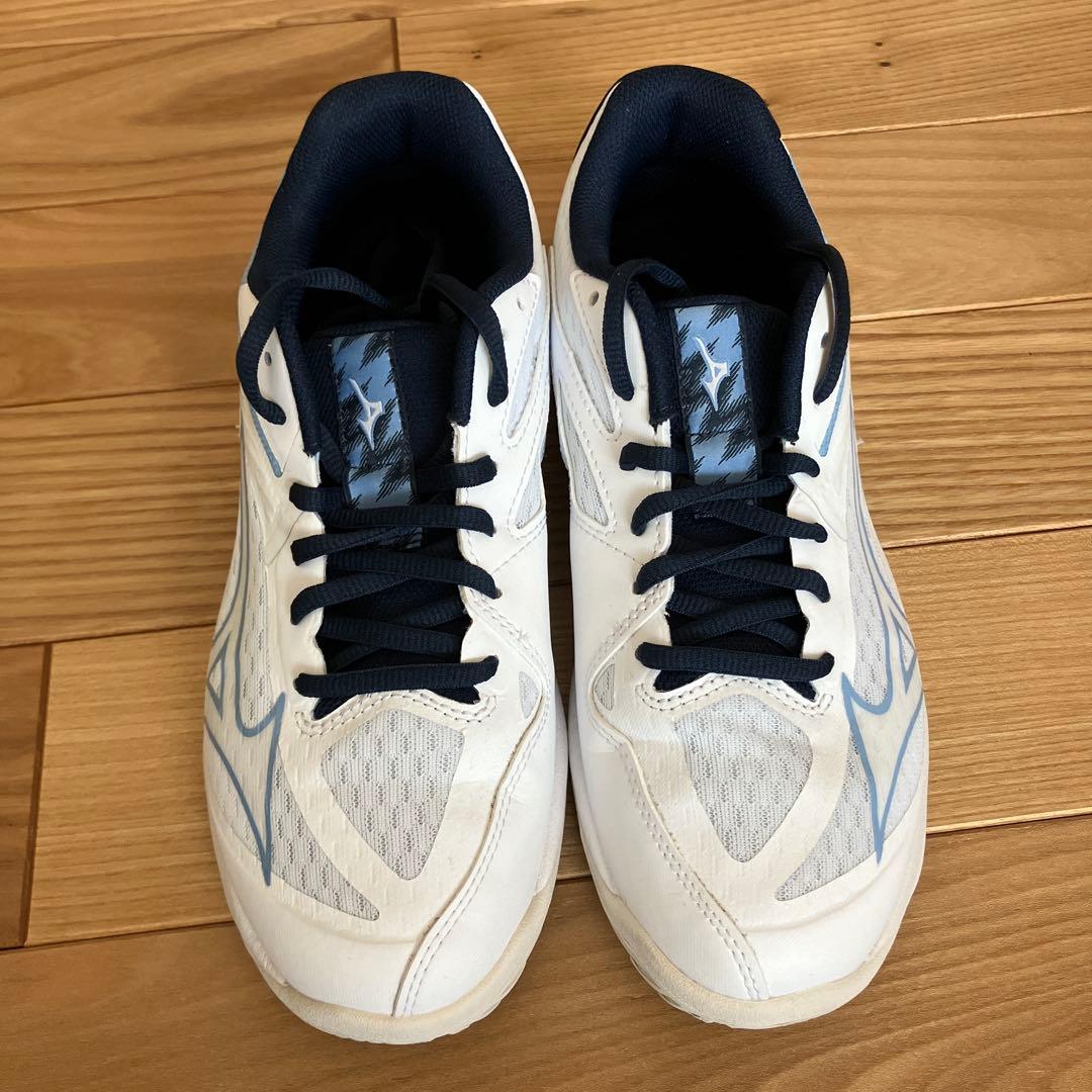 【最終値下げ】シューズ24.5・ショーツ・膝あて×2、MIKASA練習球