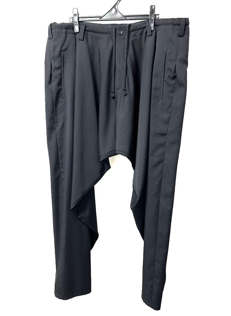 ✨極美品✨ ヨウジヤマモト プールオム 23AW シワギャバ 内股ドレープパンツ