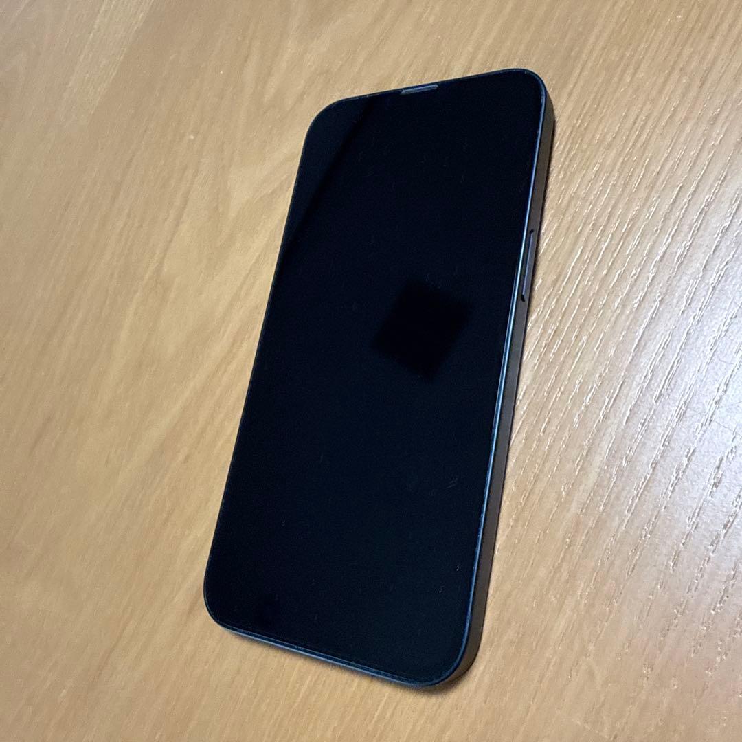 iPhone13本体ミッドナイト128GB美品(ケース、新品フィルム付)