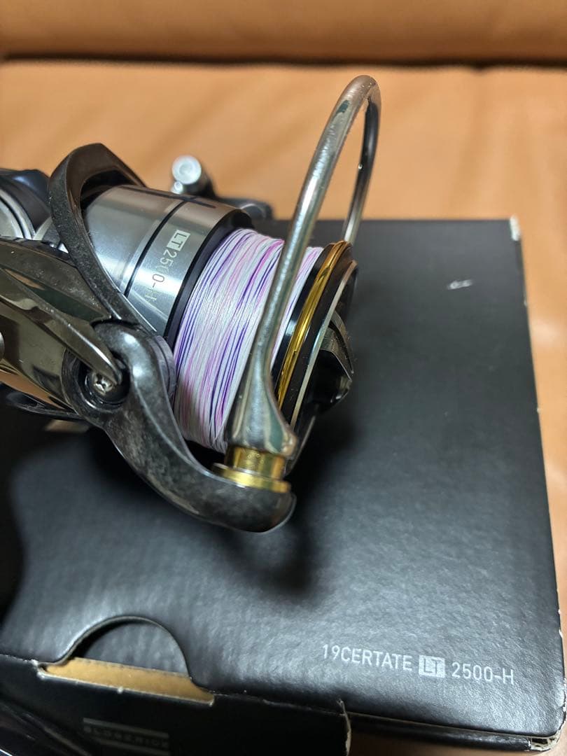 Daiwa 19CERTATE LT 2500-H スピニングリール