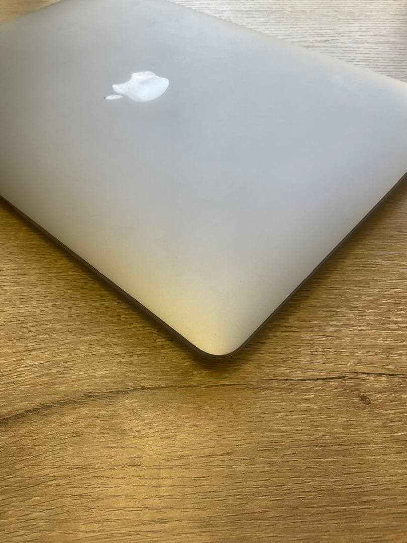 MacBook Air スペースグレイ / MVFJ2J/A 【超美品】