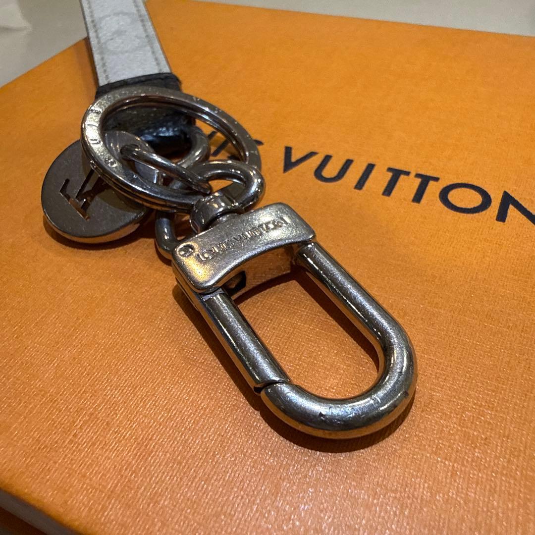 LOUIS VUITTON ポルト クレ・ドラゴンヌ モノグラム　キーホルダー