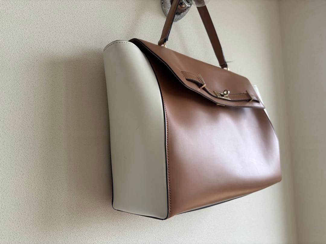 【FARO】定価5万　FLAP BRIEF MAT-LEATHER レザーバッグ