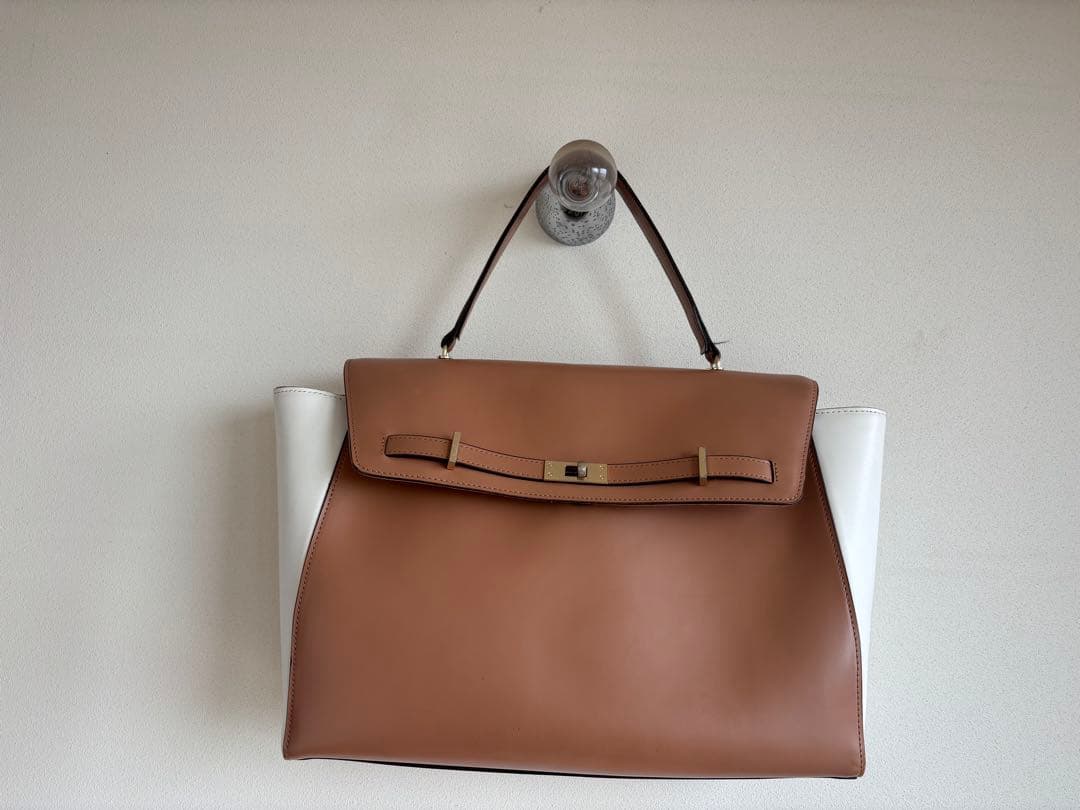 【FARO】定価5万　FLAP BRIEF MAT-LEATHER レザーバッグ