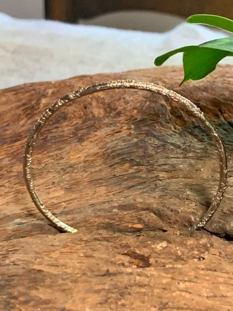 IOSSELLIANI（イオッセリアーニ） シルバー＆ゴールド バングルセット