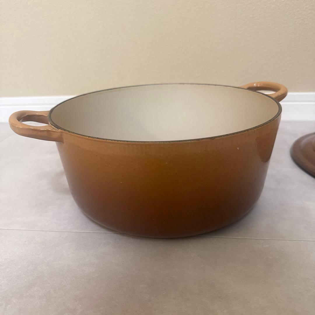 ビンテージLE CREUSET 両手鍋 希少色　キャラメルブラウン　24cm
