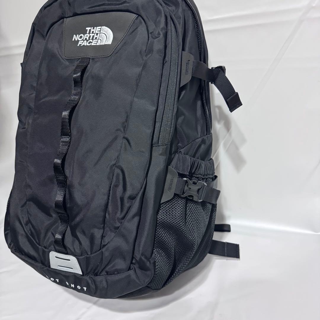 【大人気✨】ノースフェイス　ホットショット　黒