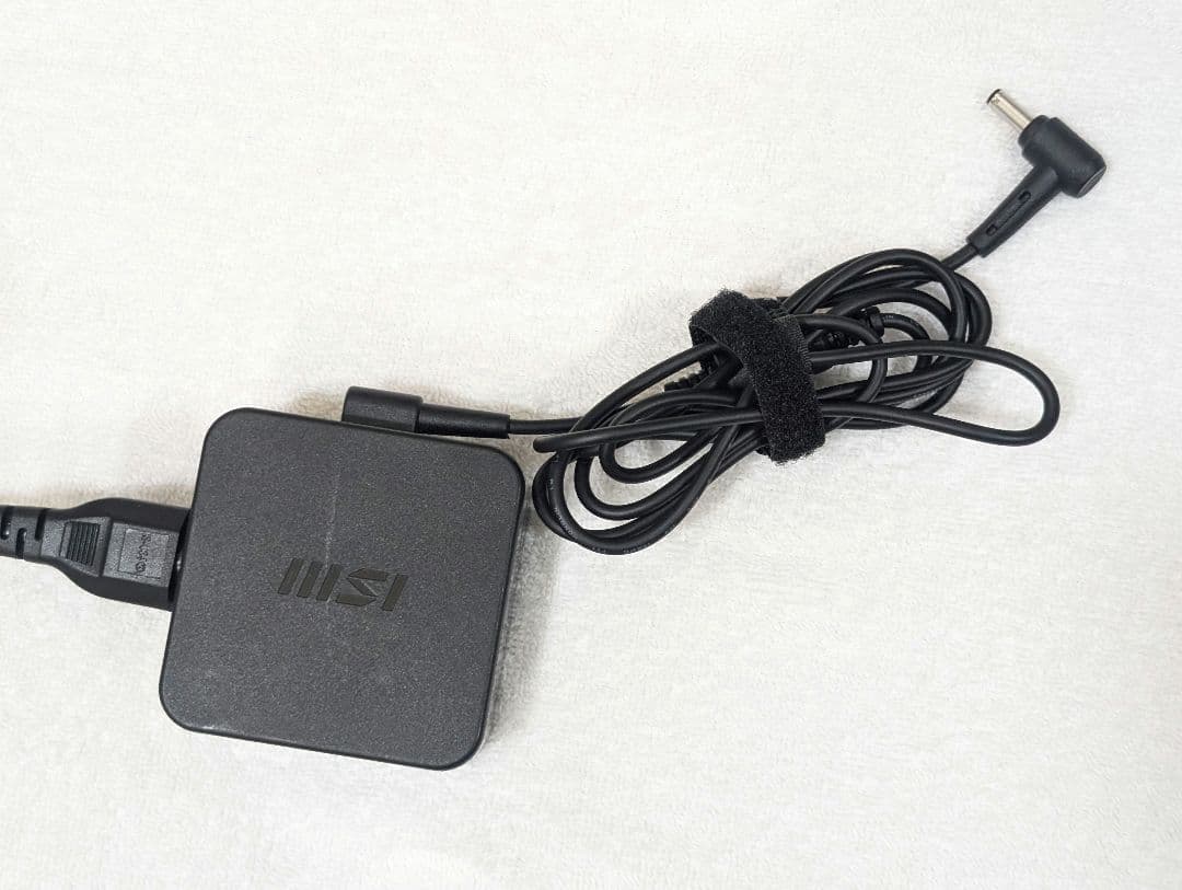 MSI Modern-15 メモリ16GB 15.6インチ Win11