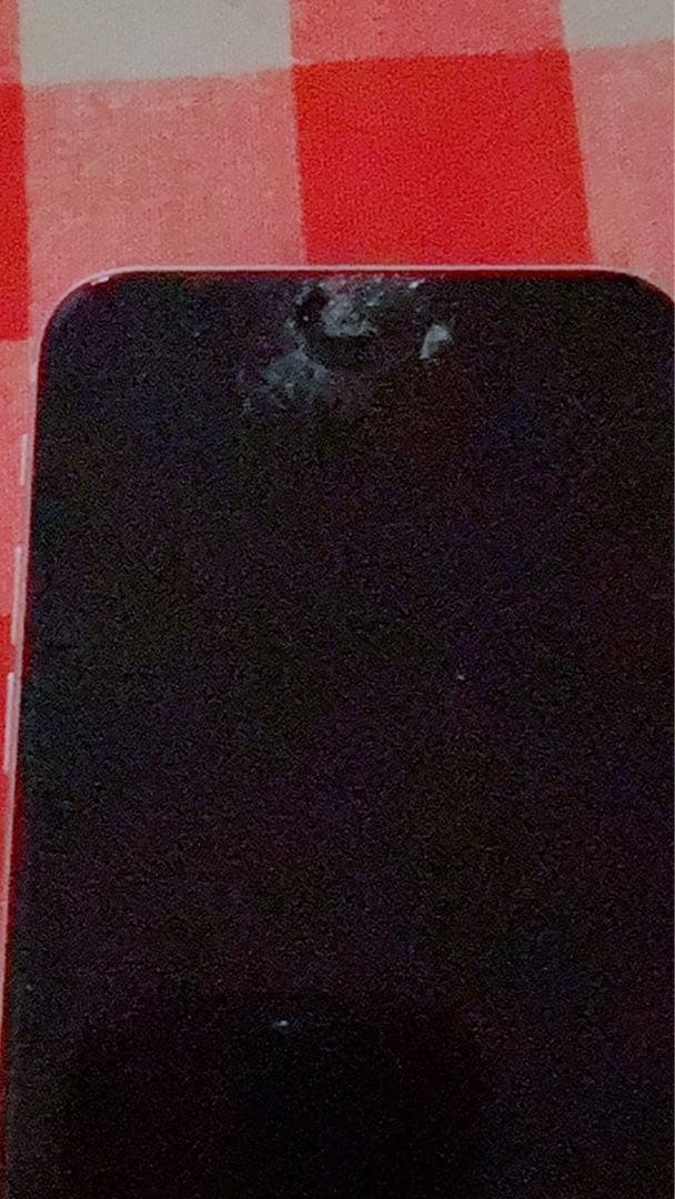 Apple iPhone SE3 64GB ホワイト 本体