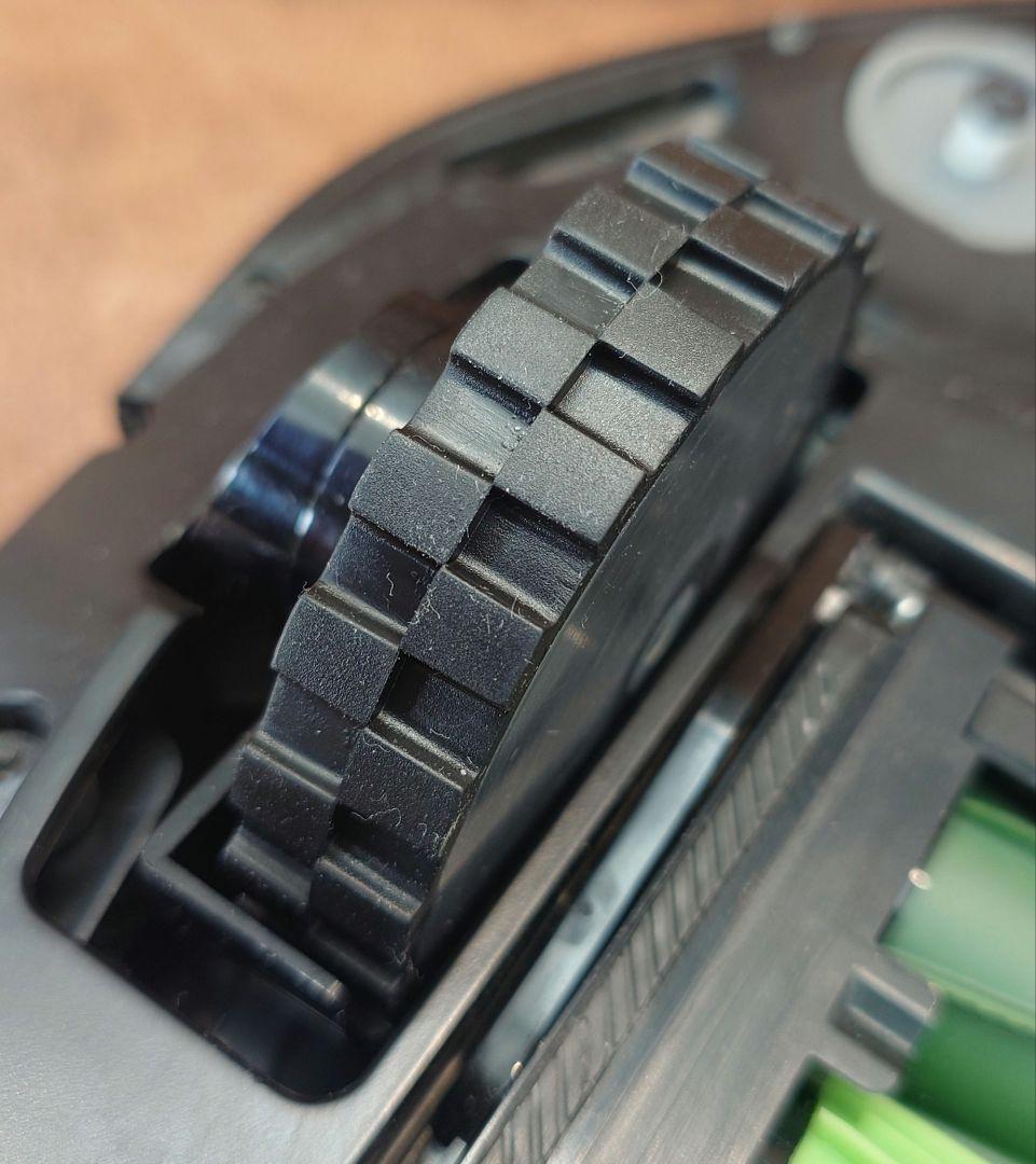 【メンテ良好】ルンバ i3＋予備パーツ多数／新品パーツ交換済／クリーンベース対応