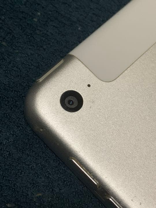 ディスプレイ・モニター本体 iPad AiR2