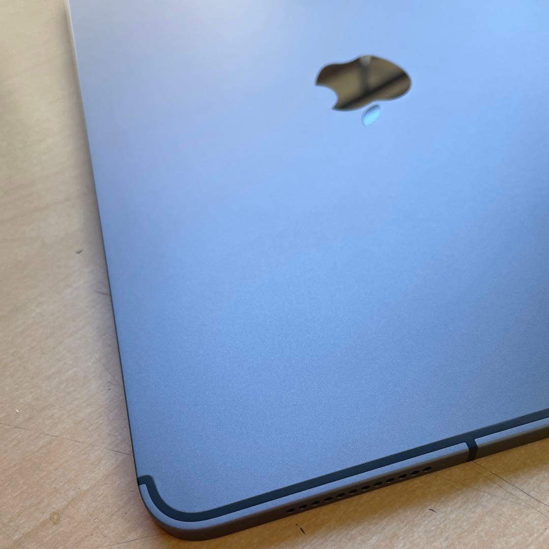 iPad Air 第5世代　Cellular スペースグレイ　64GB 超美品