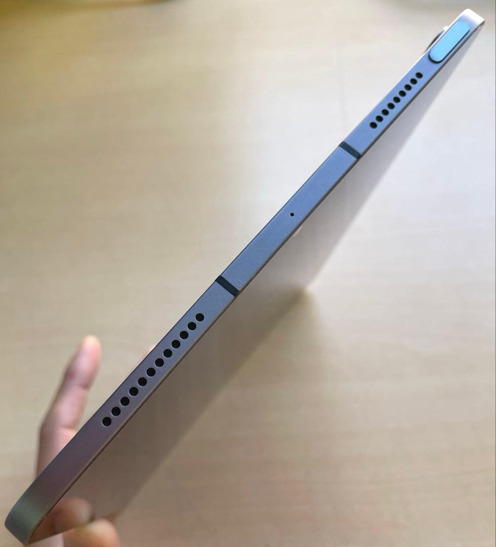 iPad Air 第5世代　Cellular スペースグレイ　64GB 超美品