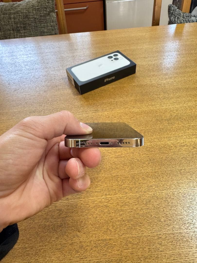 （12月末までの出品です）　　　　　　　　iPhone13Pro 128gb