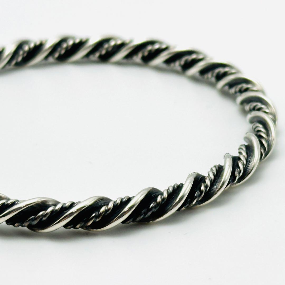   17A ツイスト　シルバー　バングル　925S ロープ