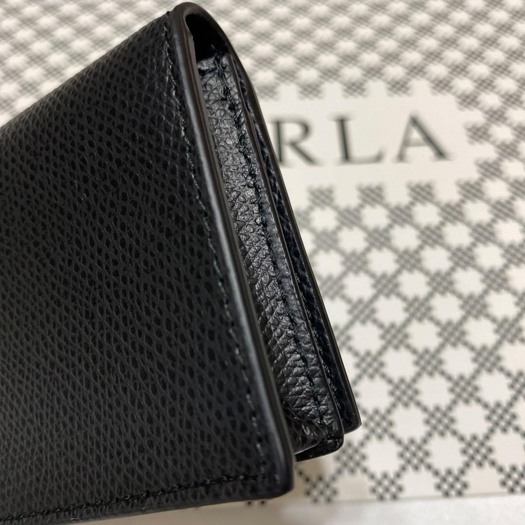 未使用　美品フルラ　Furla　名刺入れ　カード/パスケース　レザー