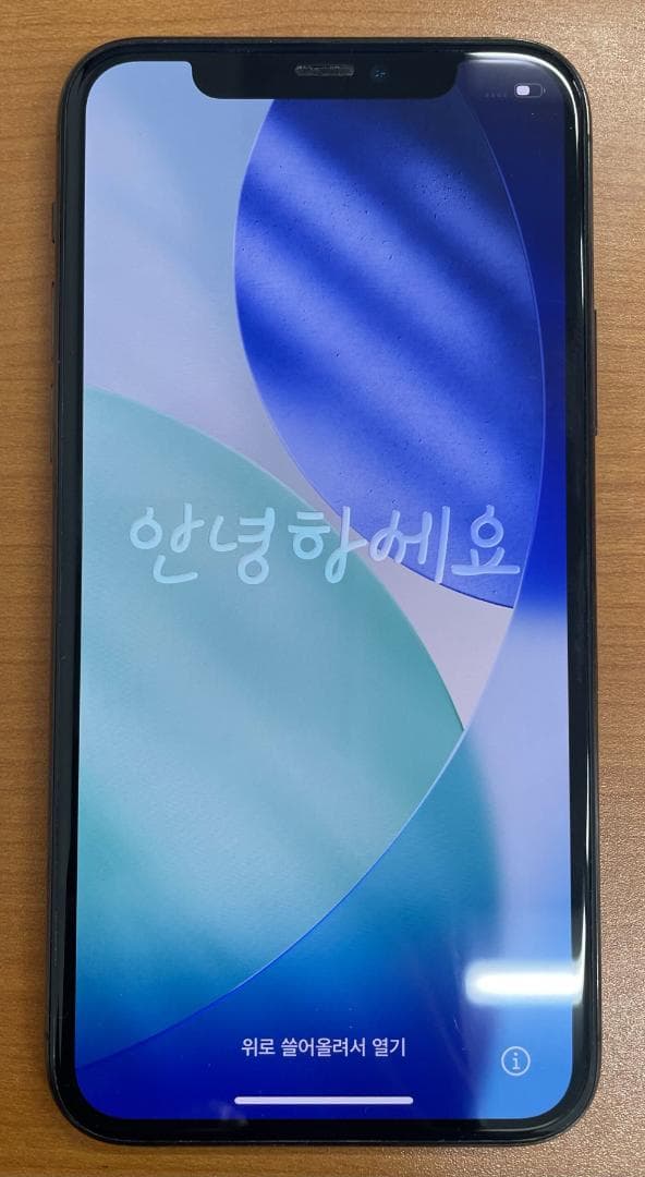 カ*イ様 動作確認済み iPhone 11 Pro 256GB ID:A1158