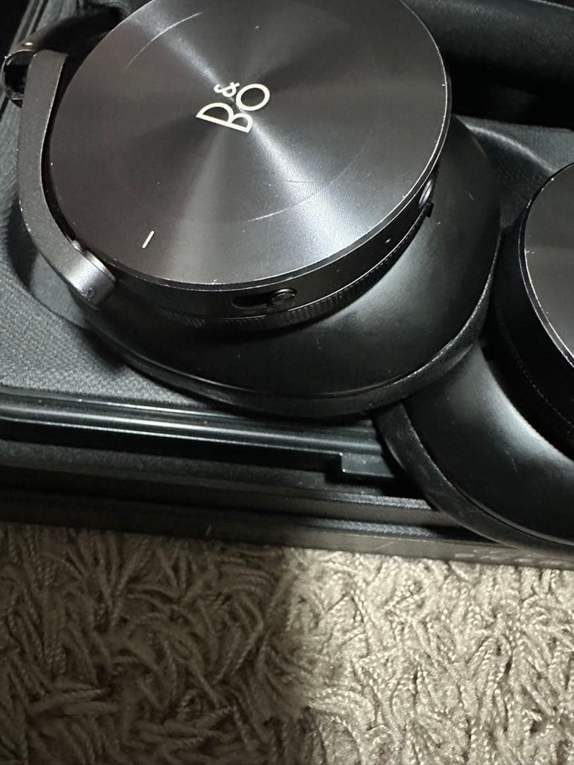 Bang & Olufsen Beoplay H95 ヘッドフォン