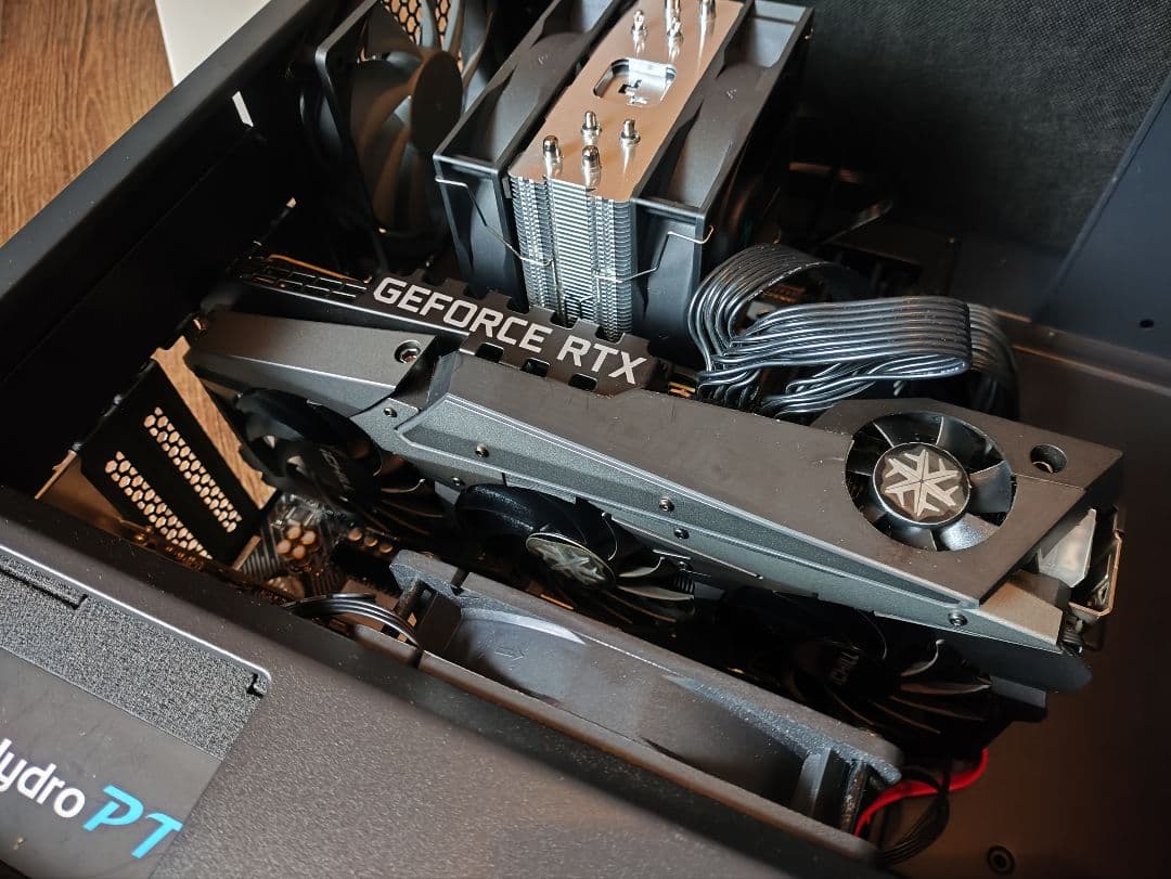 グラフィックボード・グラボ・ビデオカード Inno3D GeForce RTX 3080 iCHILL X4 10GB