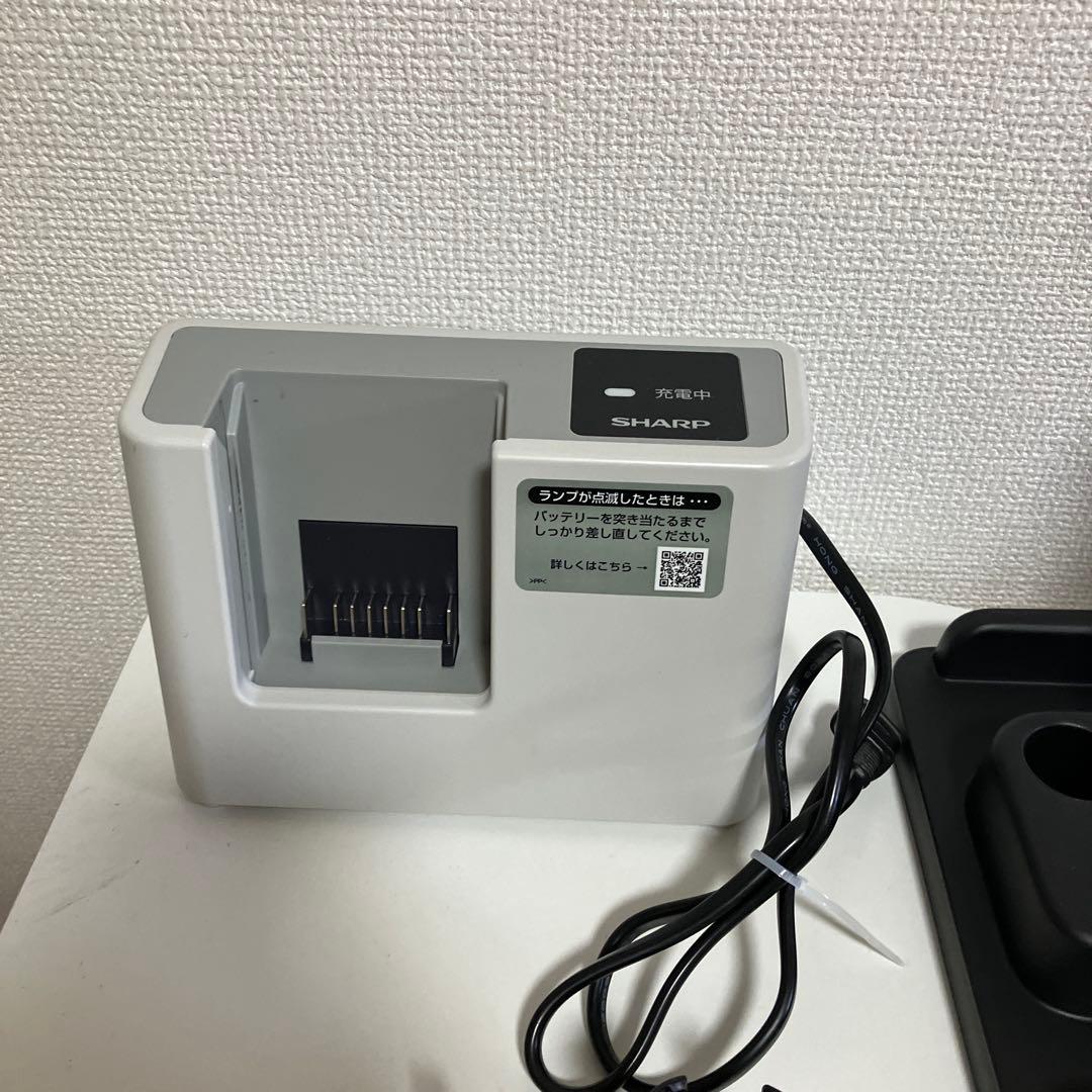シャープ　充電式掃除機　スティッククリーナー　紙パック式　EC-Y50KR 黒