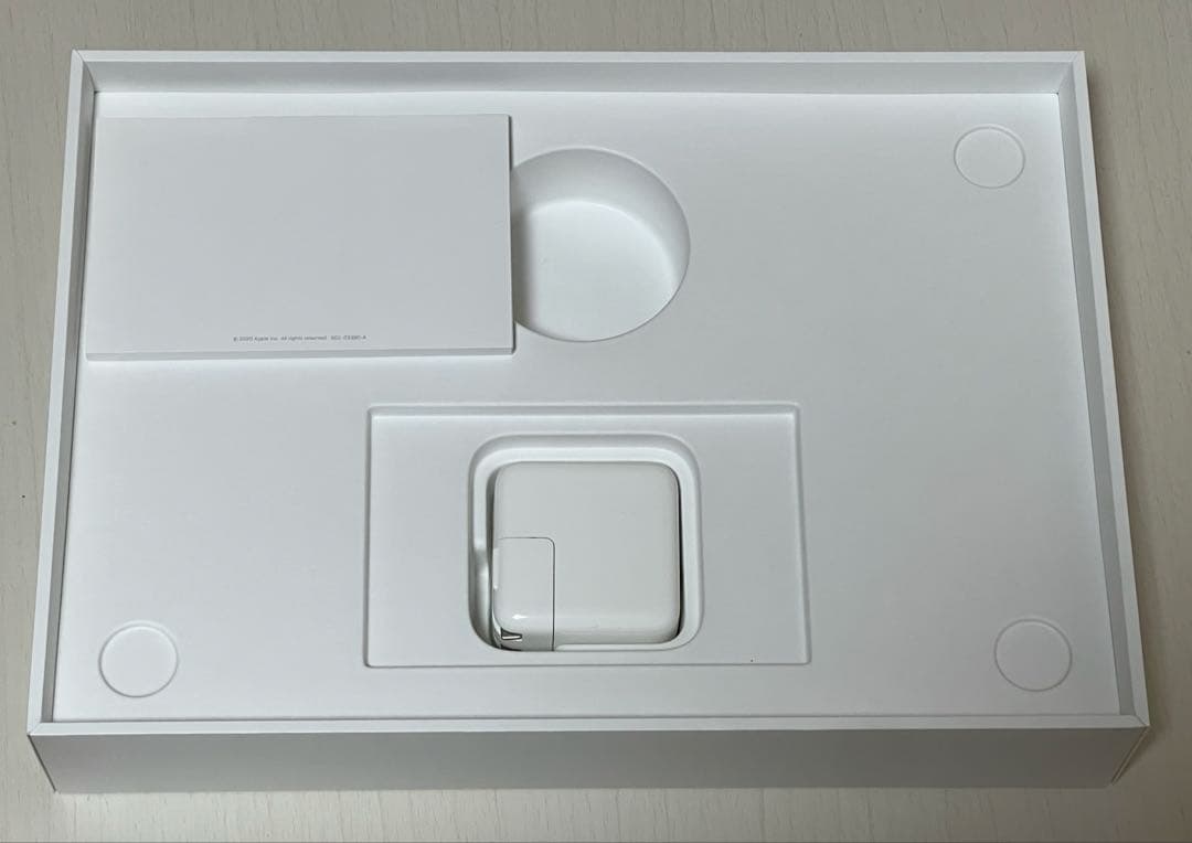 【Kmkm5555】Macbook Air