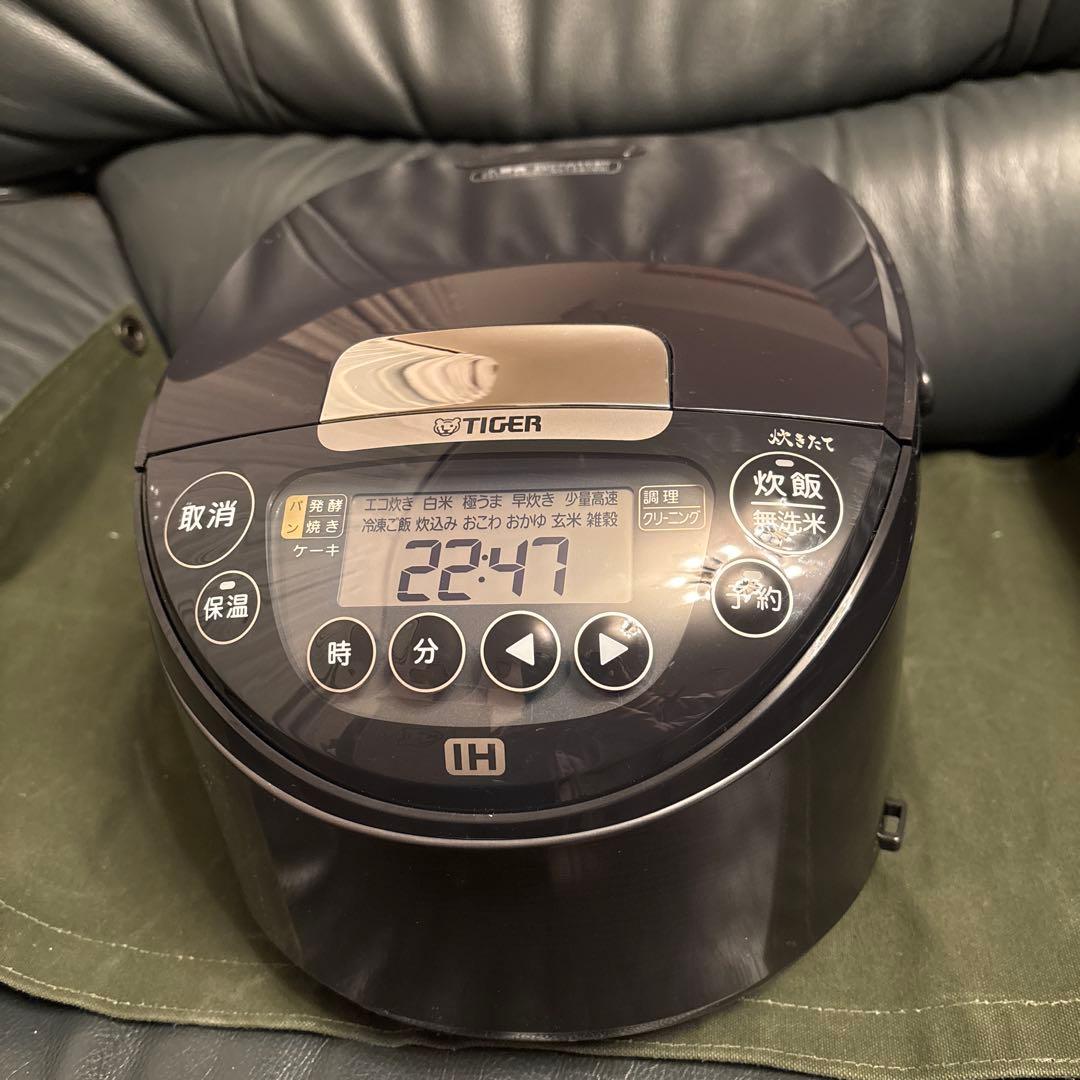 ゆ*き様 タイガーIHジャー炊飯器 JPW-Y100 ブラック2025年製use