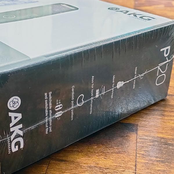 新品未開封 AKG (アーカーゲー) P120 コンデンサーマイク